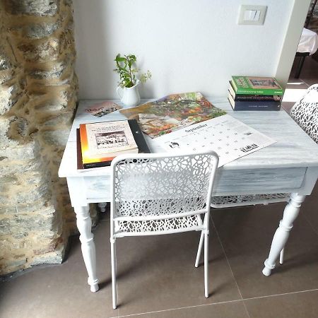 Ca Du Ventu Bed and Breakfast Carbuta Εξωτερικό φωτογραφία