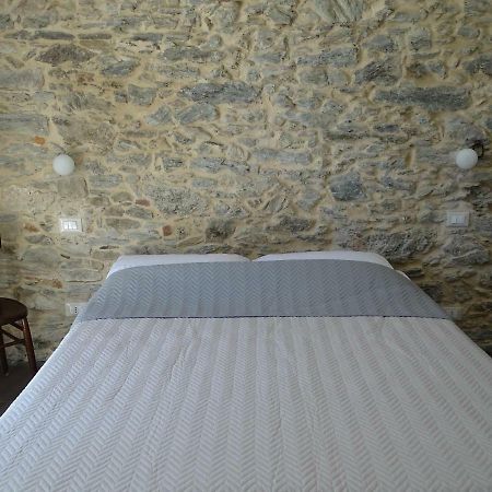 Ca Du Ventu Bed and Breakfast Carbuta Εξωτερικό φωτογραφία