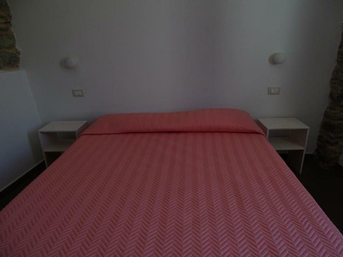 Ca Du Ventu Bed and Breakfast Carbuta Εξωτερικό φωτογραφία